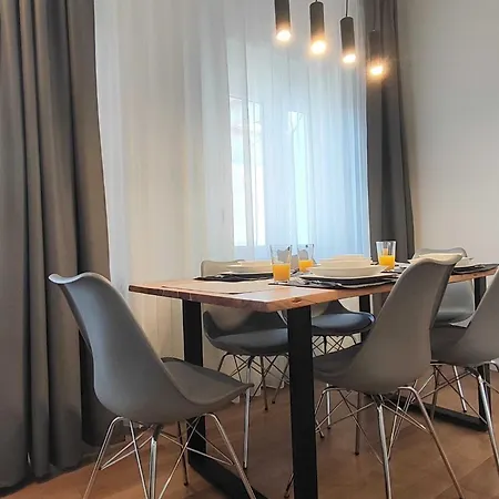 Bright And Spacious With Private Parking In Crikvenica